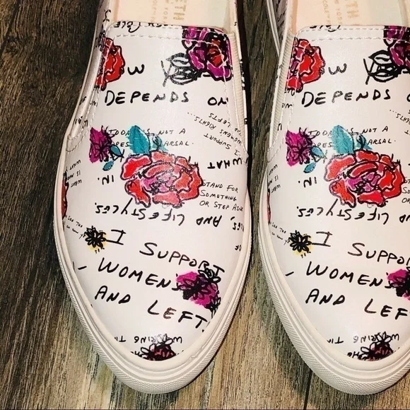 NWOB Kenneth Cole Floral Mara Slip-On Sneakers - Picture 2 of 12